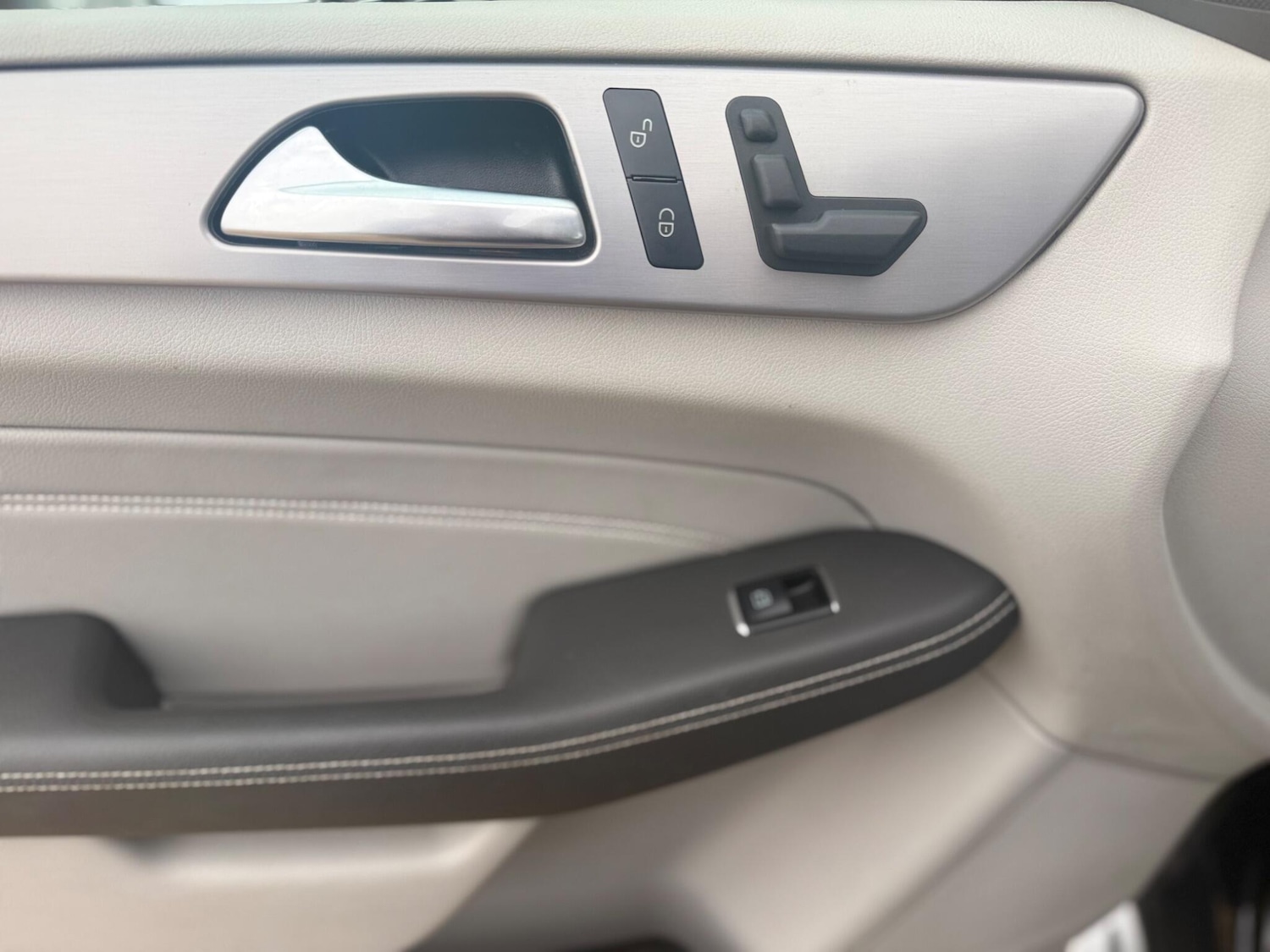 Used Mercedes-Benz M Class 2014 for sale - 76484750: Photo 28