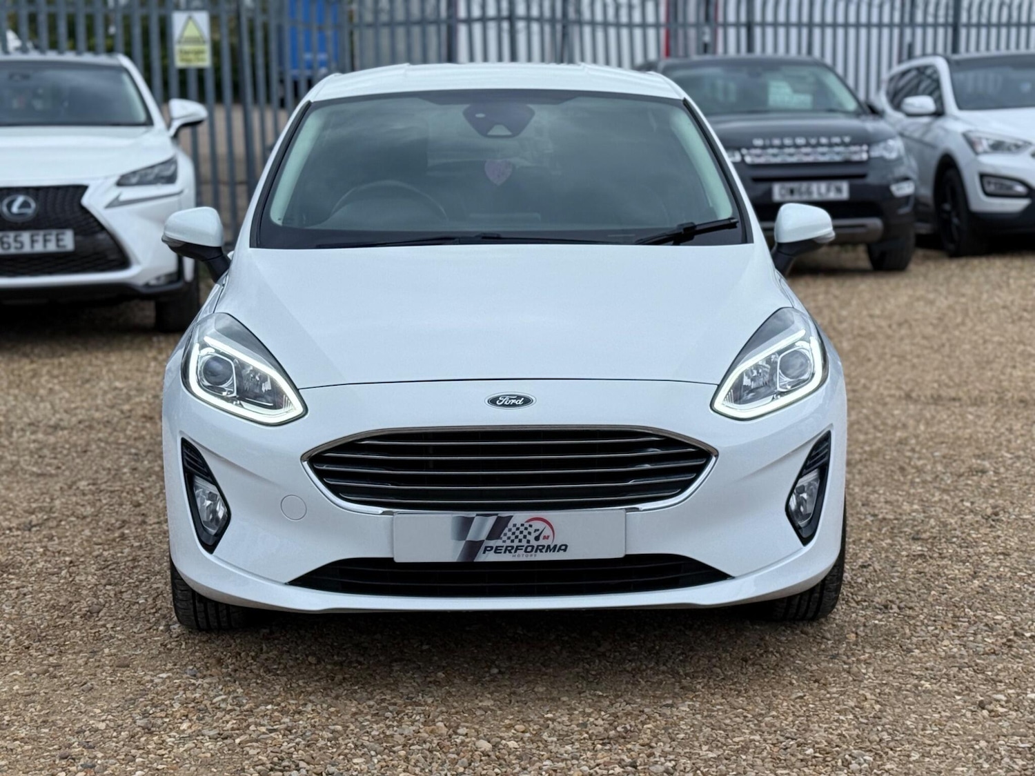 Used Ford Fiesta 2017 for sale - 76886784: Photo 2