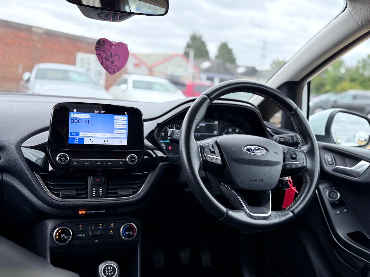 Used Ford Fiesta 2017 for sale - 76886784: Photo 21