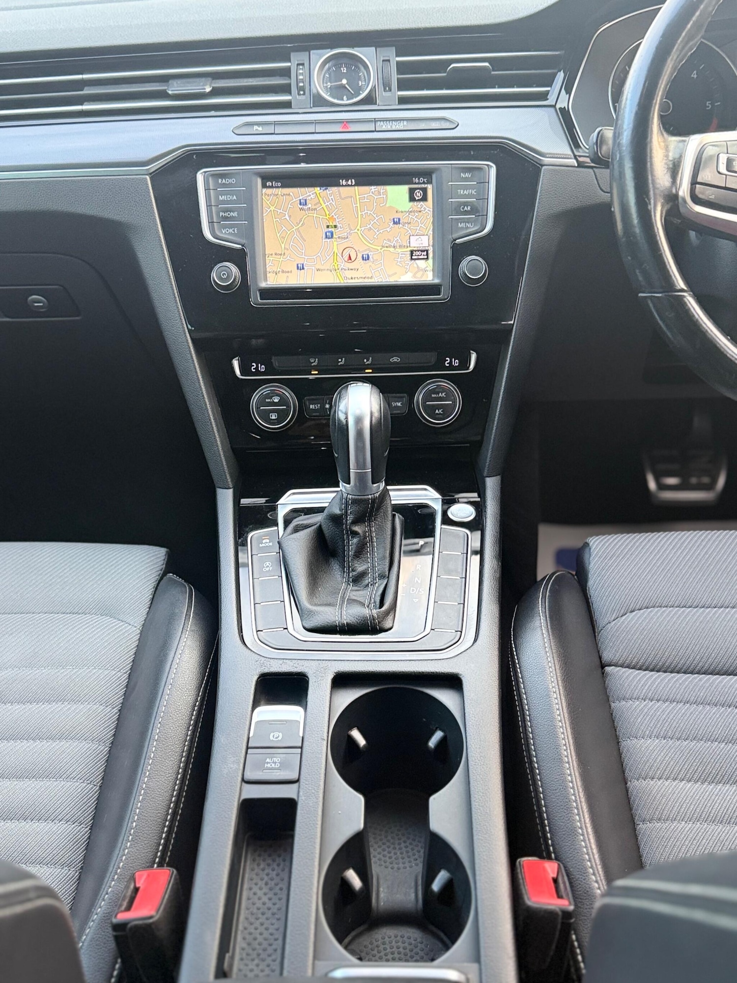 Used Volkswagen Passat 2015 for sale - 76607170: Photo 18