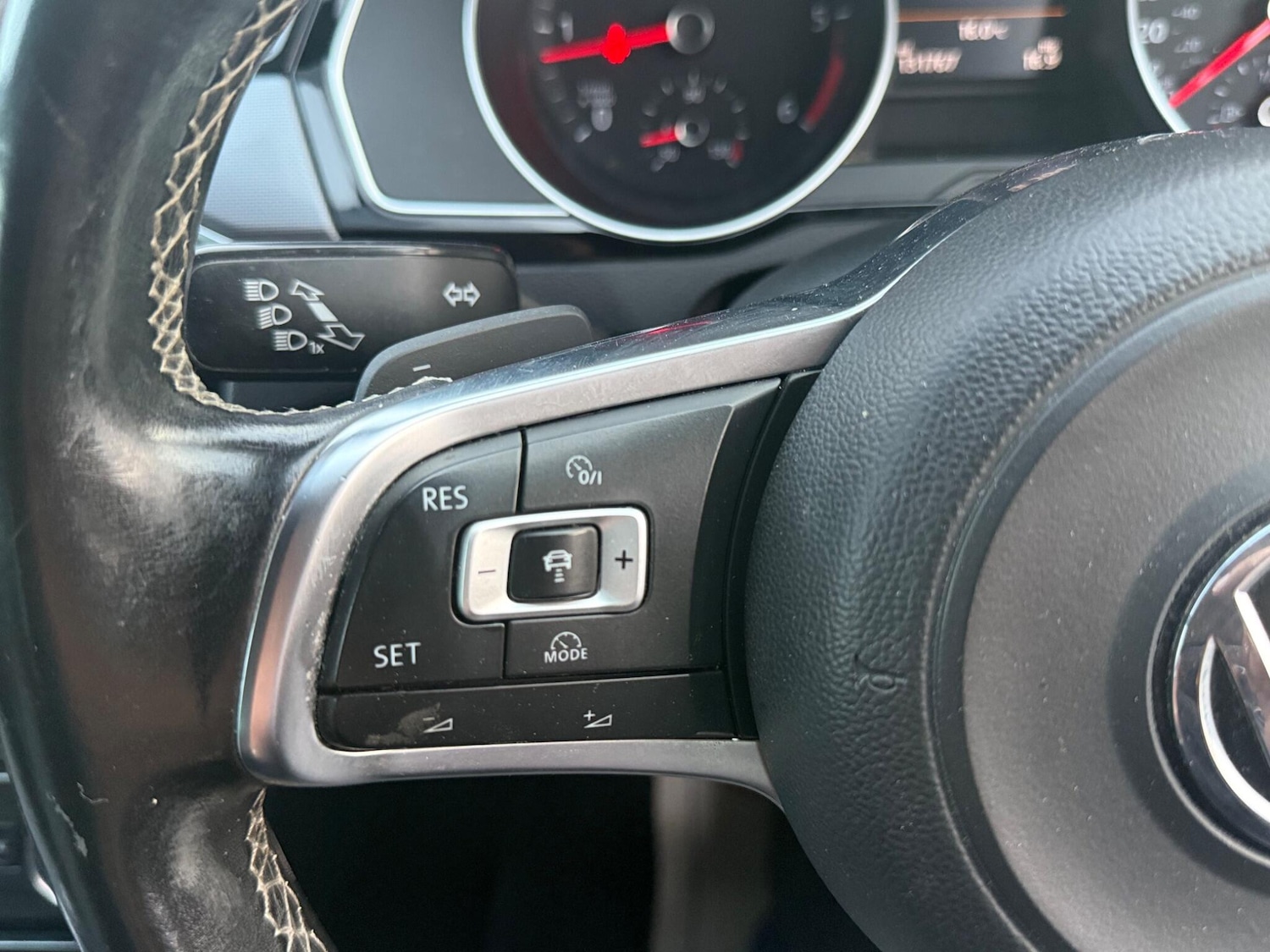 Used Volkswagen Passat 2015 for sale - 76607170: Photo 28