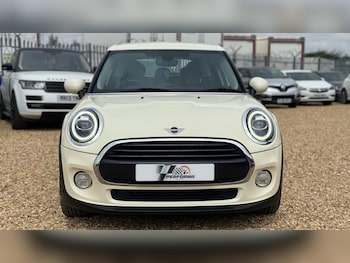 Used MINI Hatch 2018 for sale - 79374412: Photo