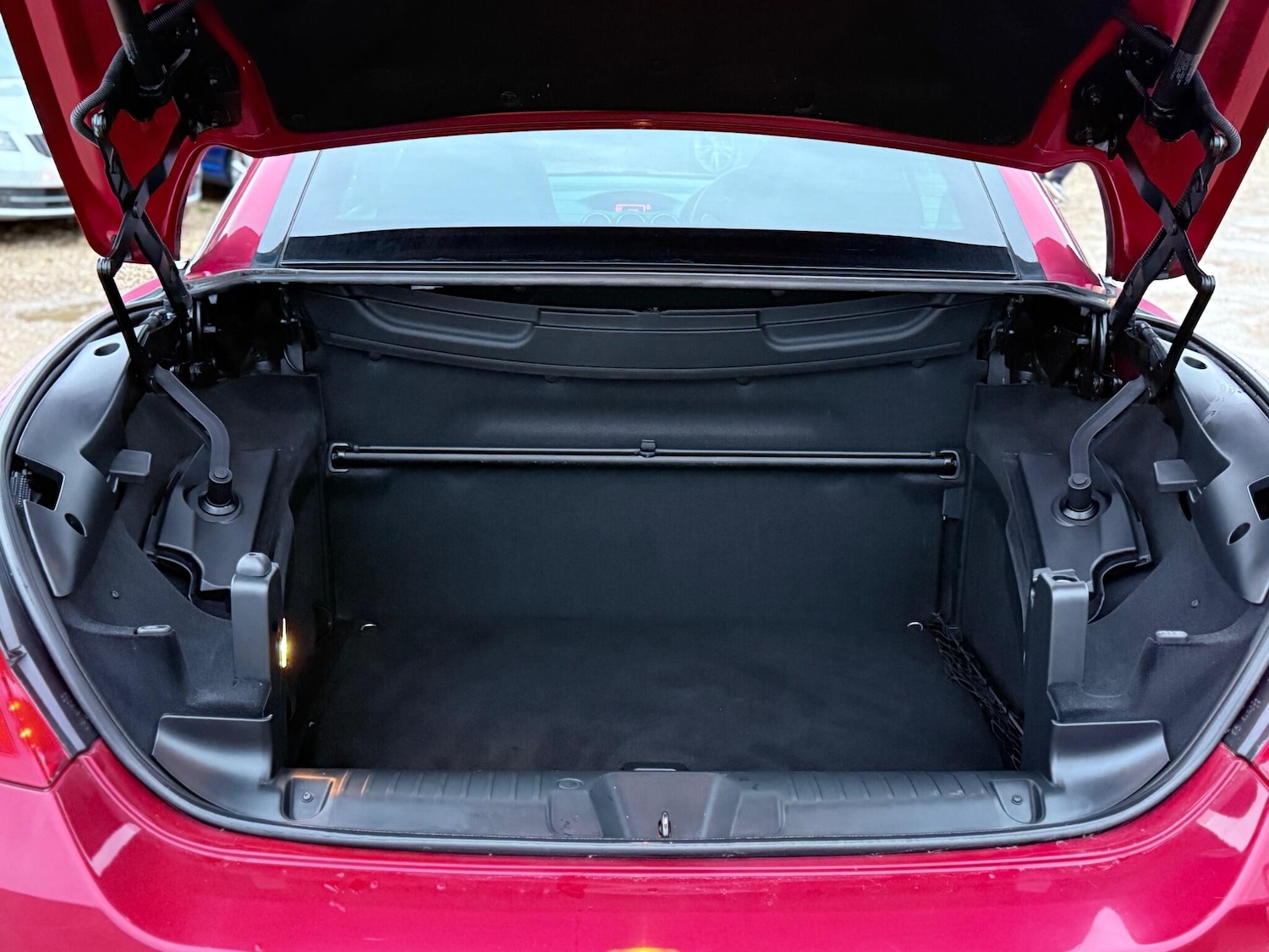 Used Peugeot 308 2011 for sale - 77633529: Photo 13