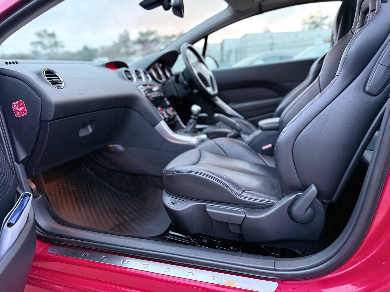 Used Peugeot 308 2011 for sale - 77633529: Photo 21