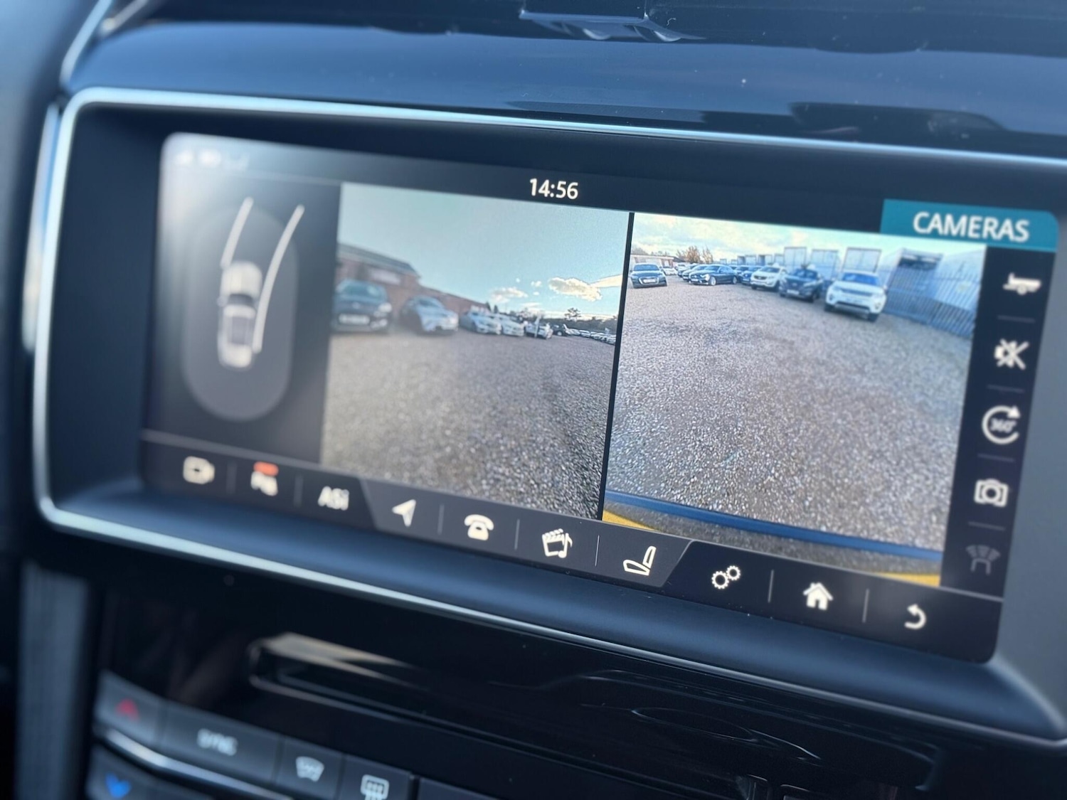 Used Jaguar F-Pace 2017 for sale - 76377474: Photo 42