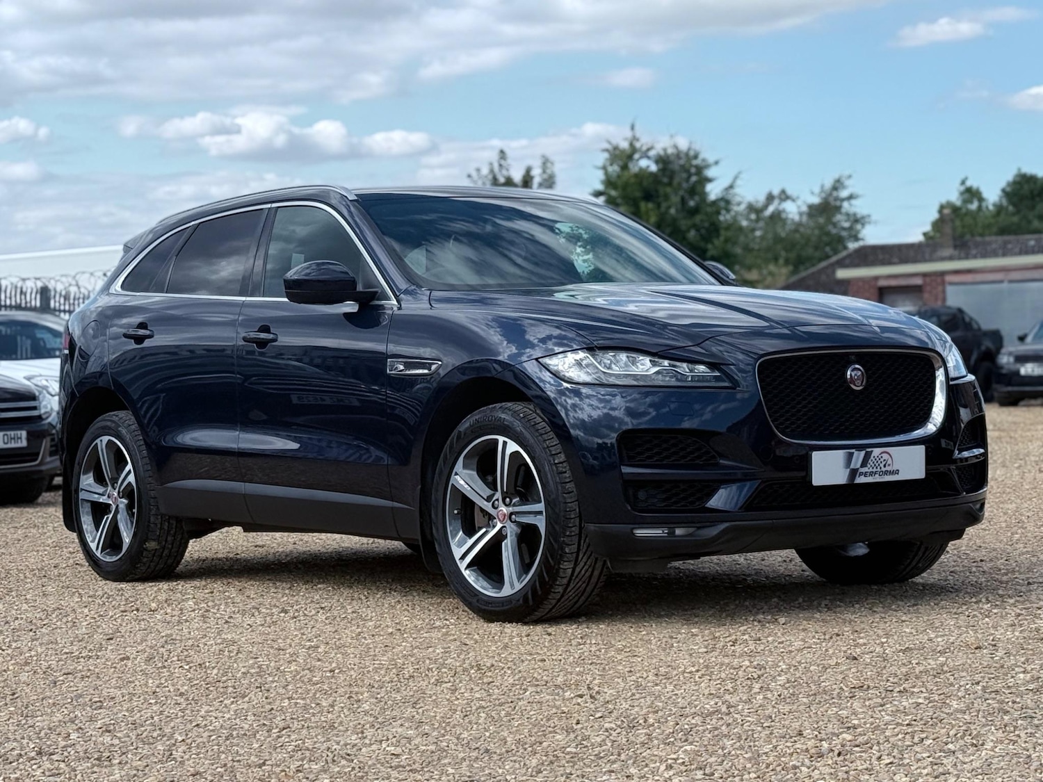 Used Jaguar F-Pace 2017 for sale - 76377474: Photo 5