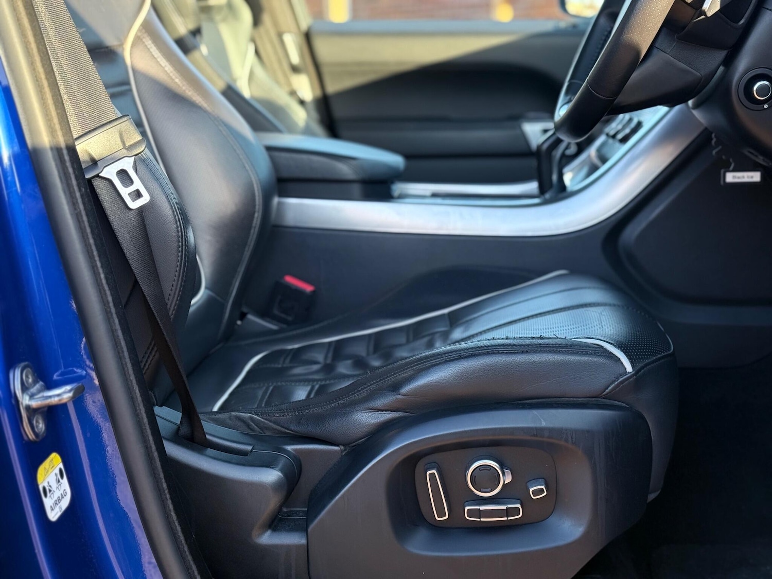 Used Land Rover Range Rover Sport 2015 for sale - 77081479: Photo 29