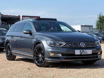 2017 (17) - 2.0 TDI BlueMotion Tech R-Line Euro 6 (s/s) 5dr
