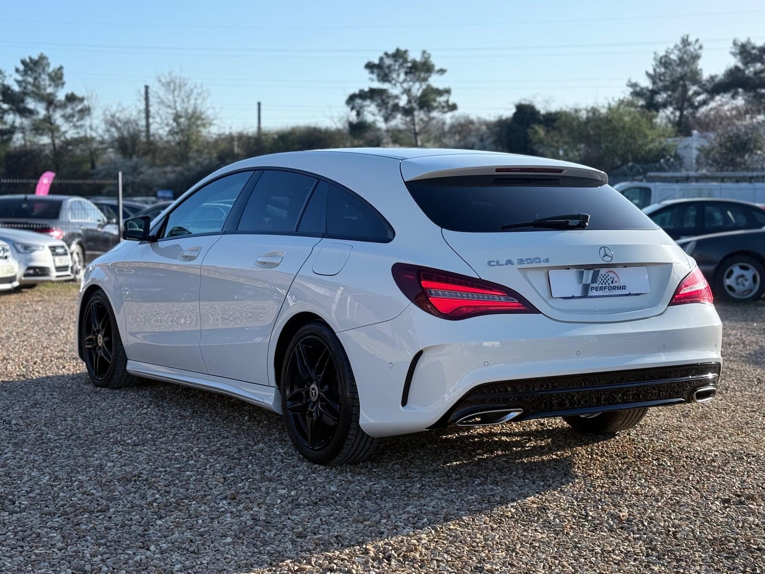 Used Mercedes-Benz CLA for sale - 77925040: Photo 3