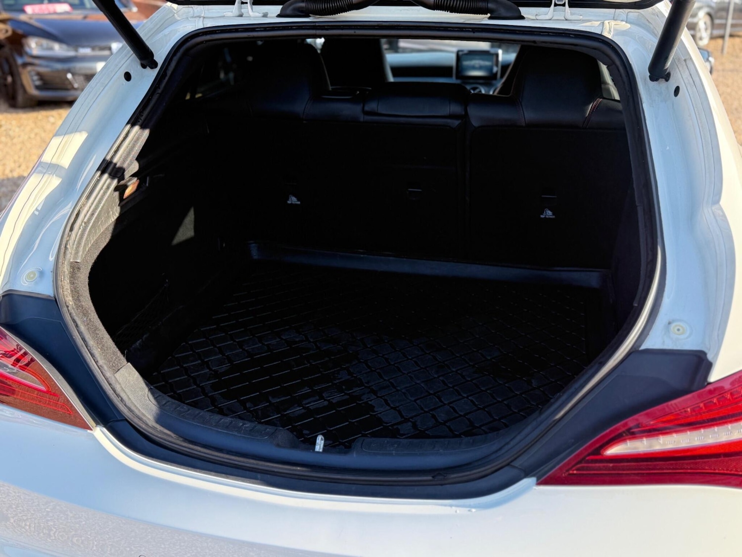 Used Mercedes-Benz CLA for sale - 77925040: Photo 33