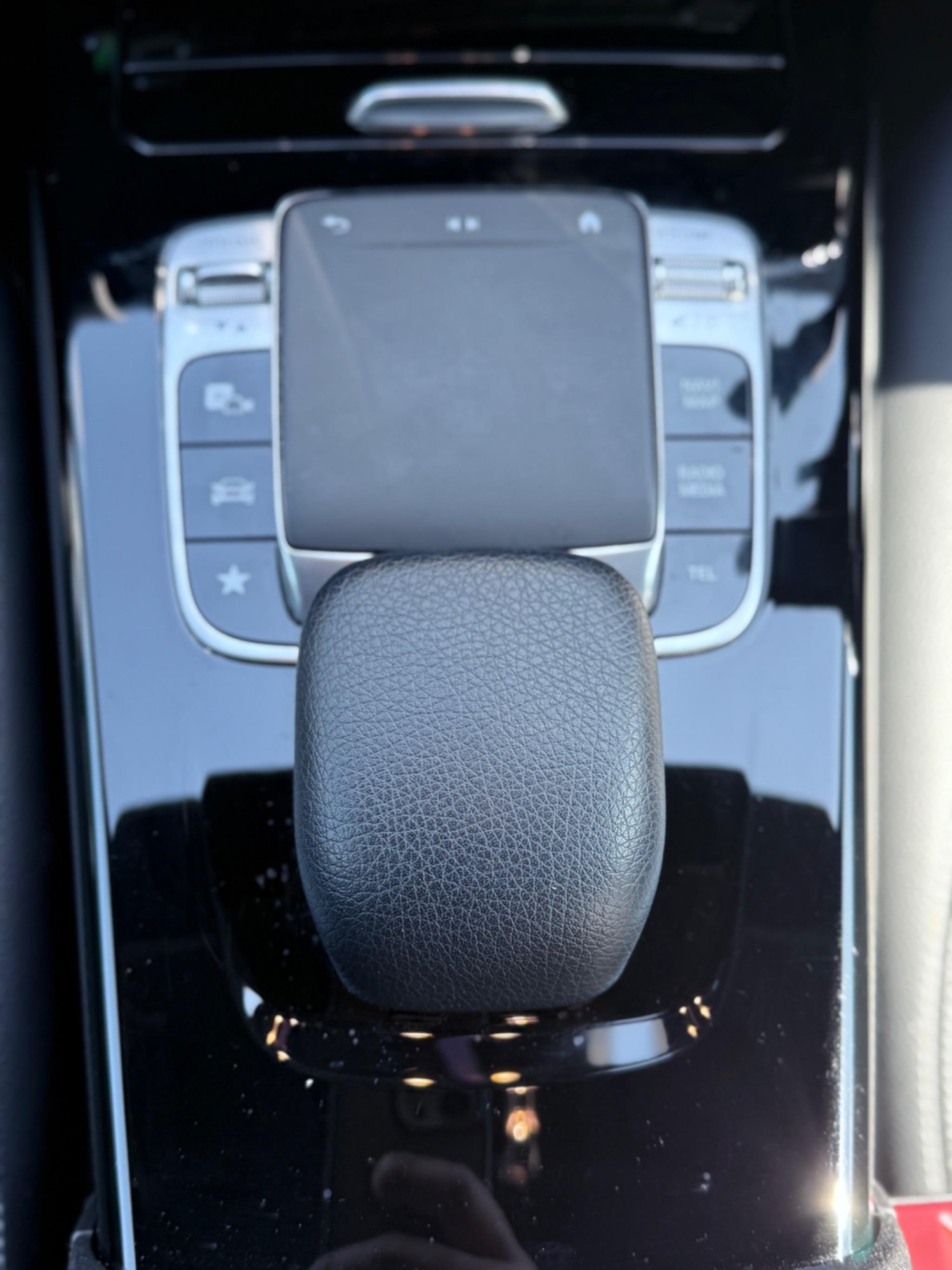 Used Mercedes-Benz A-Class 2019 for sale - 76964867: Photo 32