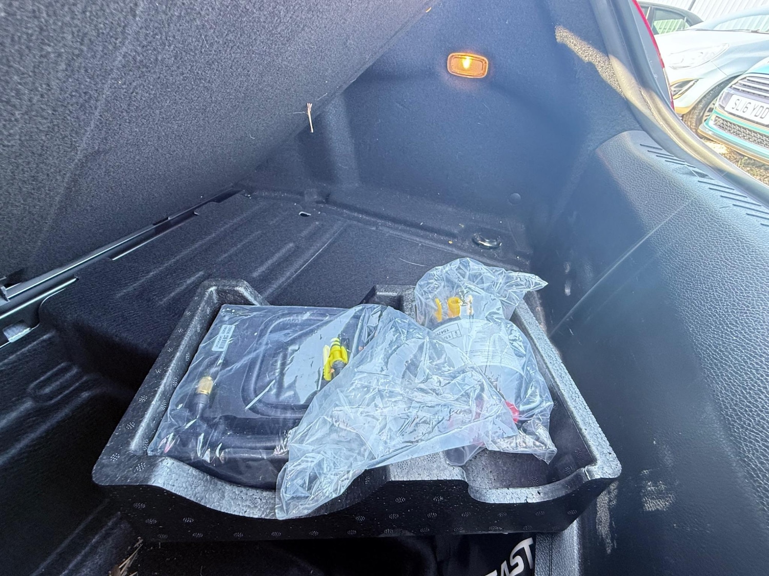 Used Mercedes-Benz C Class 2016 for sale - 76032578: Photo 46