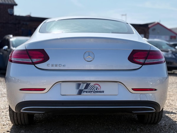 Used Mercedes-Benz C-Class 2016 for sale - 76032578: Photo 8