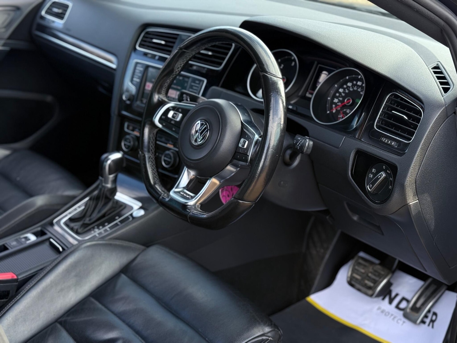 Used Volkswagen Golf 2016 for sale - 77839964: Photo 16