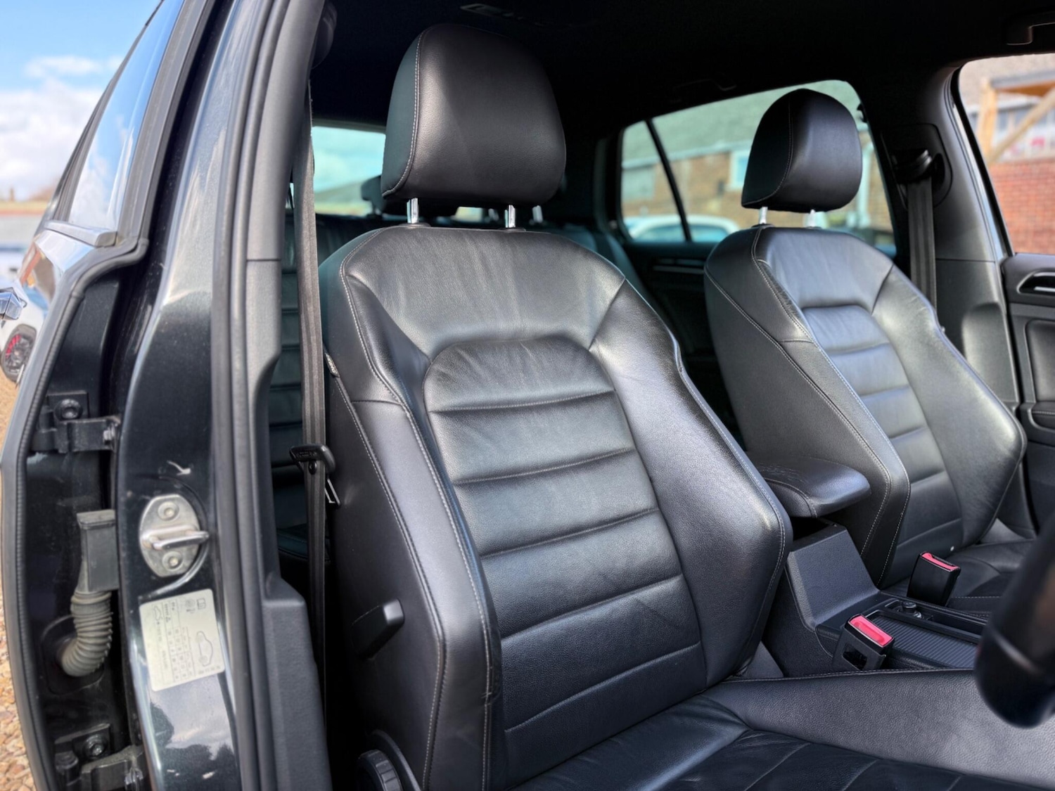 Used Volkswagen Golf 2016 for sale - 77839964: Photo 18