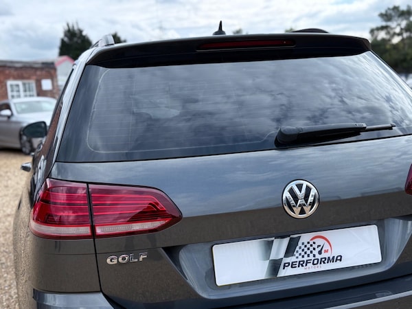 Used Volkswagen Golf 2018 for sale - 76099499: Photo 16