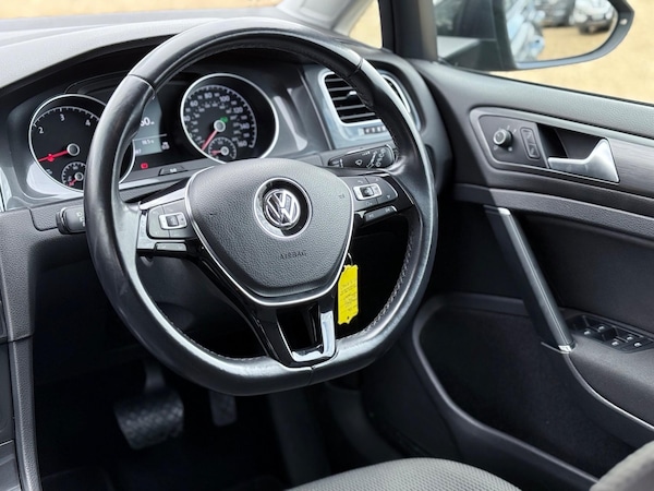 Used Volkswagen Golf 2018 for sale - 76099499: Photo 23