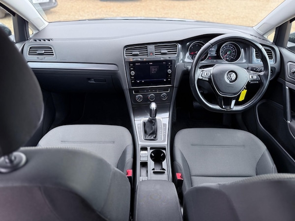 Used Volkswagen Golf 2018 for sale - 76099499: Photo 25