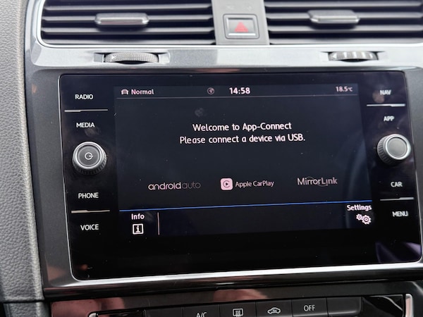 Used Volkswagen Golf 2018 for sale - 76099499: Photo 29
