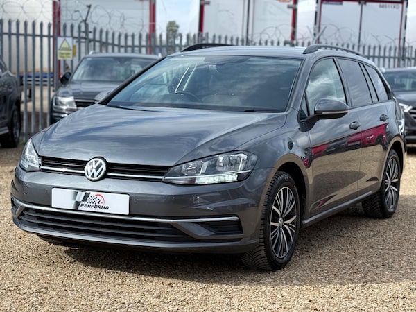 Used Volkswagen Golf 2018 for sale - 76099499: Photo 5