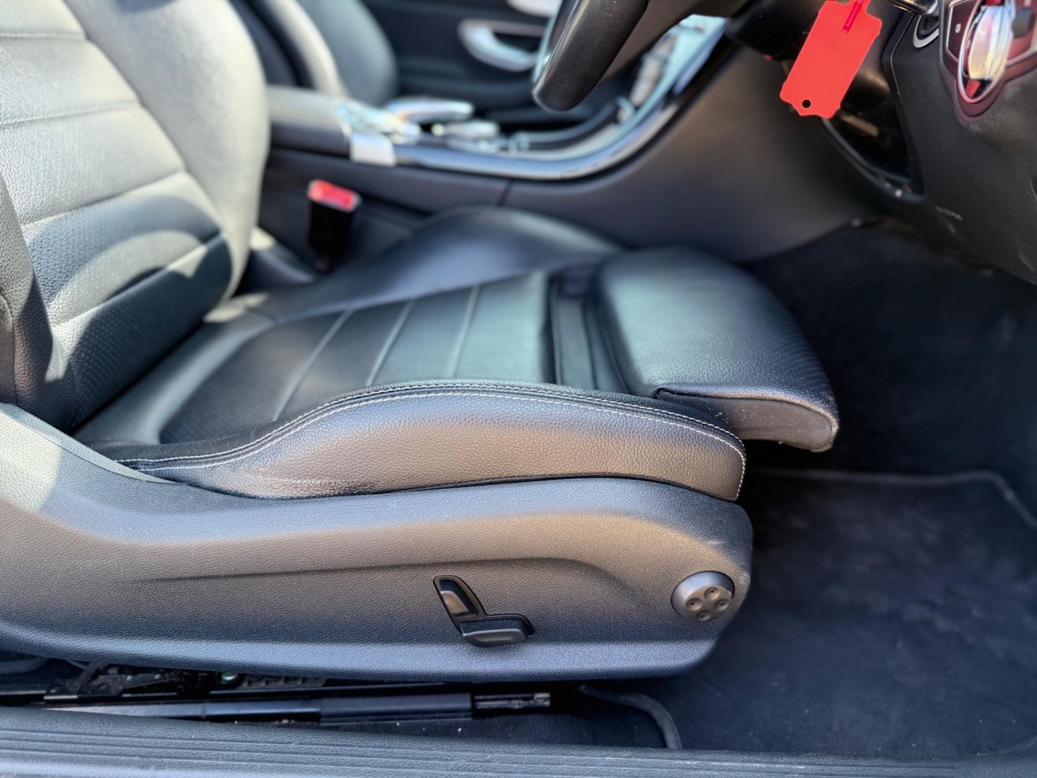 Used Mercedes-Benz C Class 2016 for sale - 76989413: Photo 18