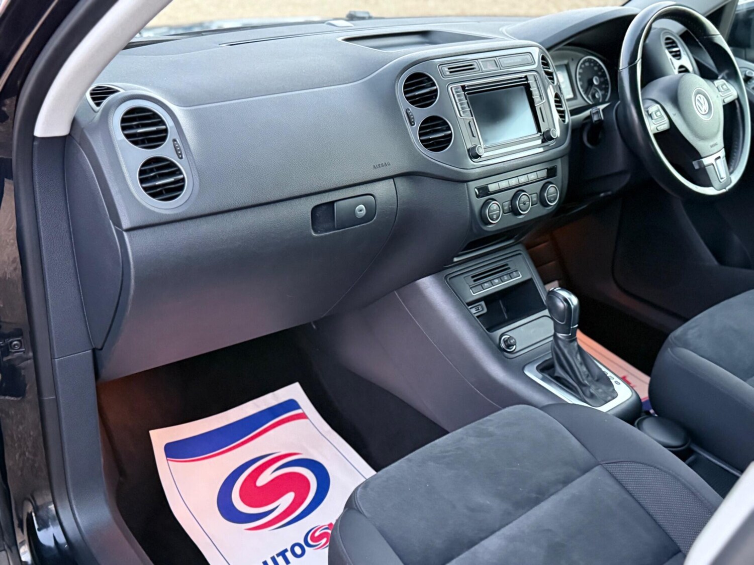 Used Volkswagen Tiguan 2015 for sale - 76306710: Photo 19