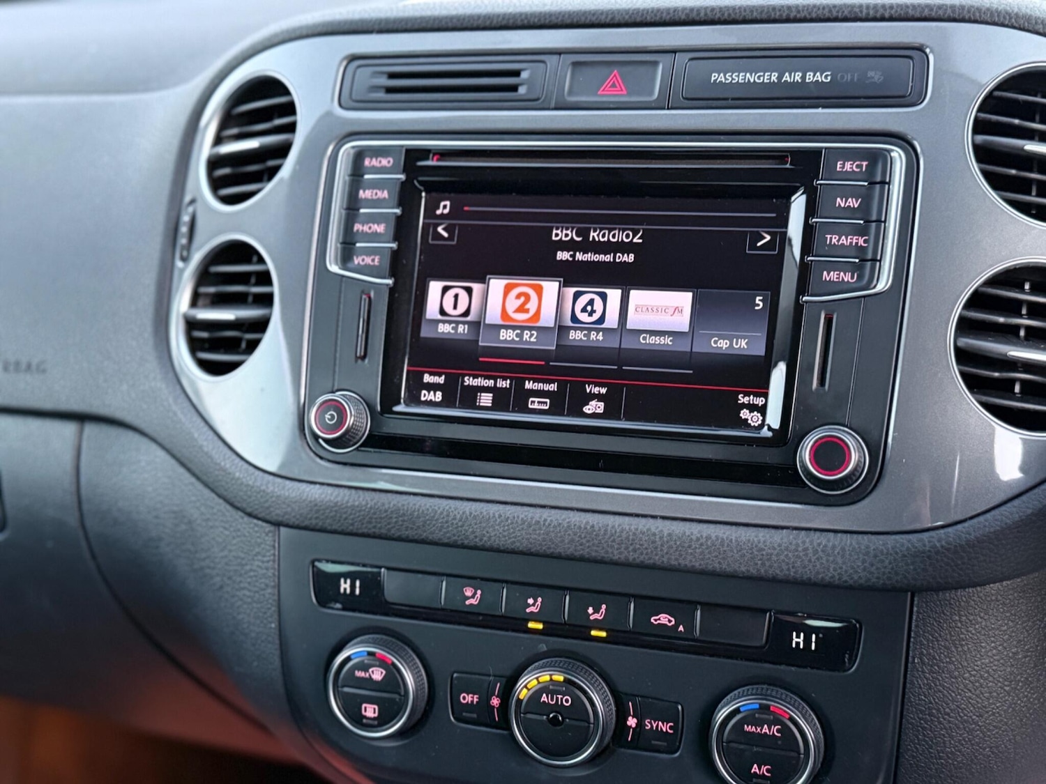 Used Volkswagen Tiguan 2015 for sale - 76306710: Photo 31