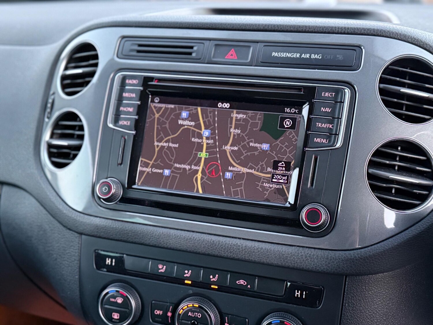 Used Volkswagen Tiguan 2015 for sale - 76306710: Photo 32