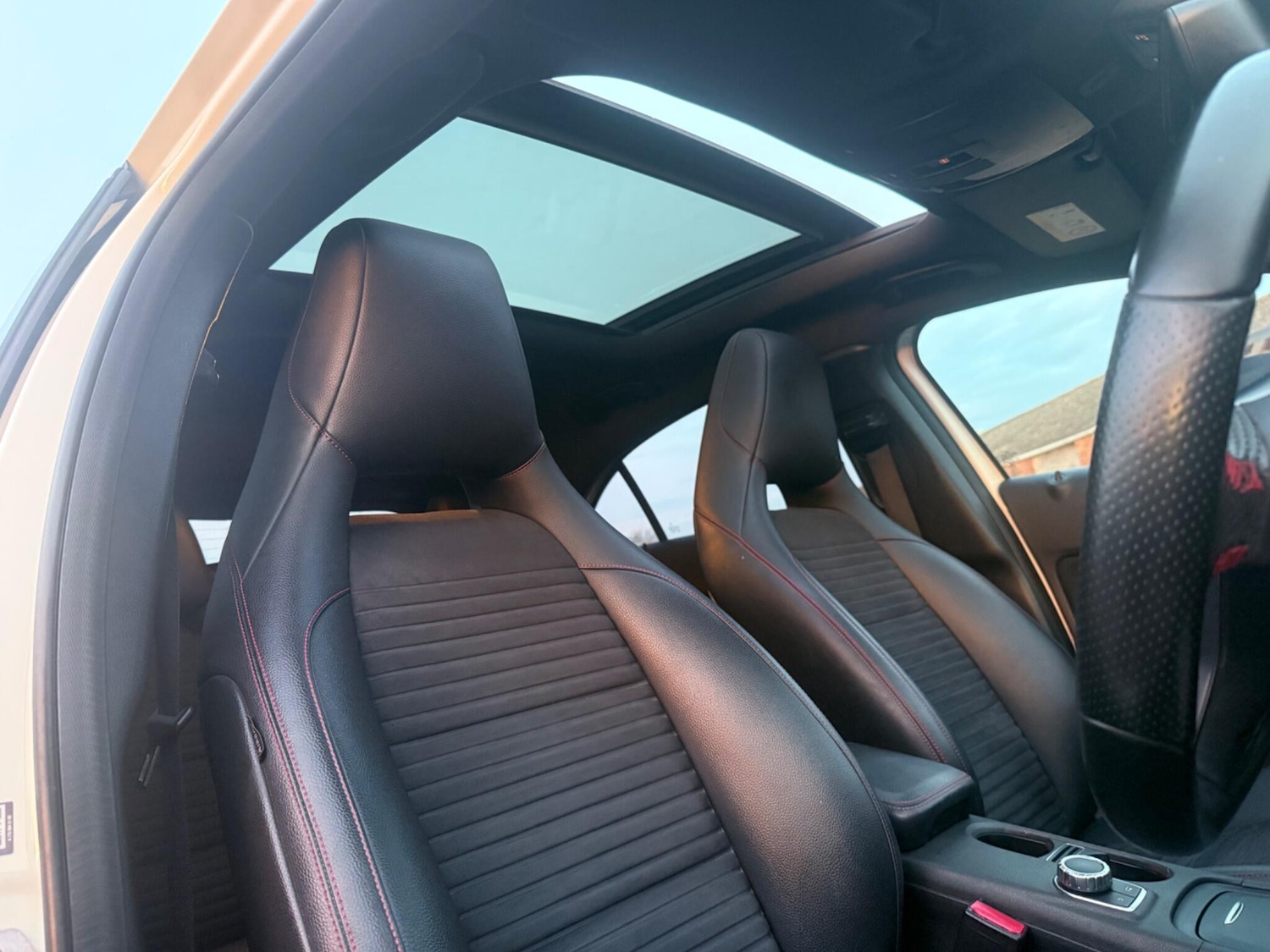 Used Mercedes-Benz A-Class 2015 for sale - 76522334: Photo 18