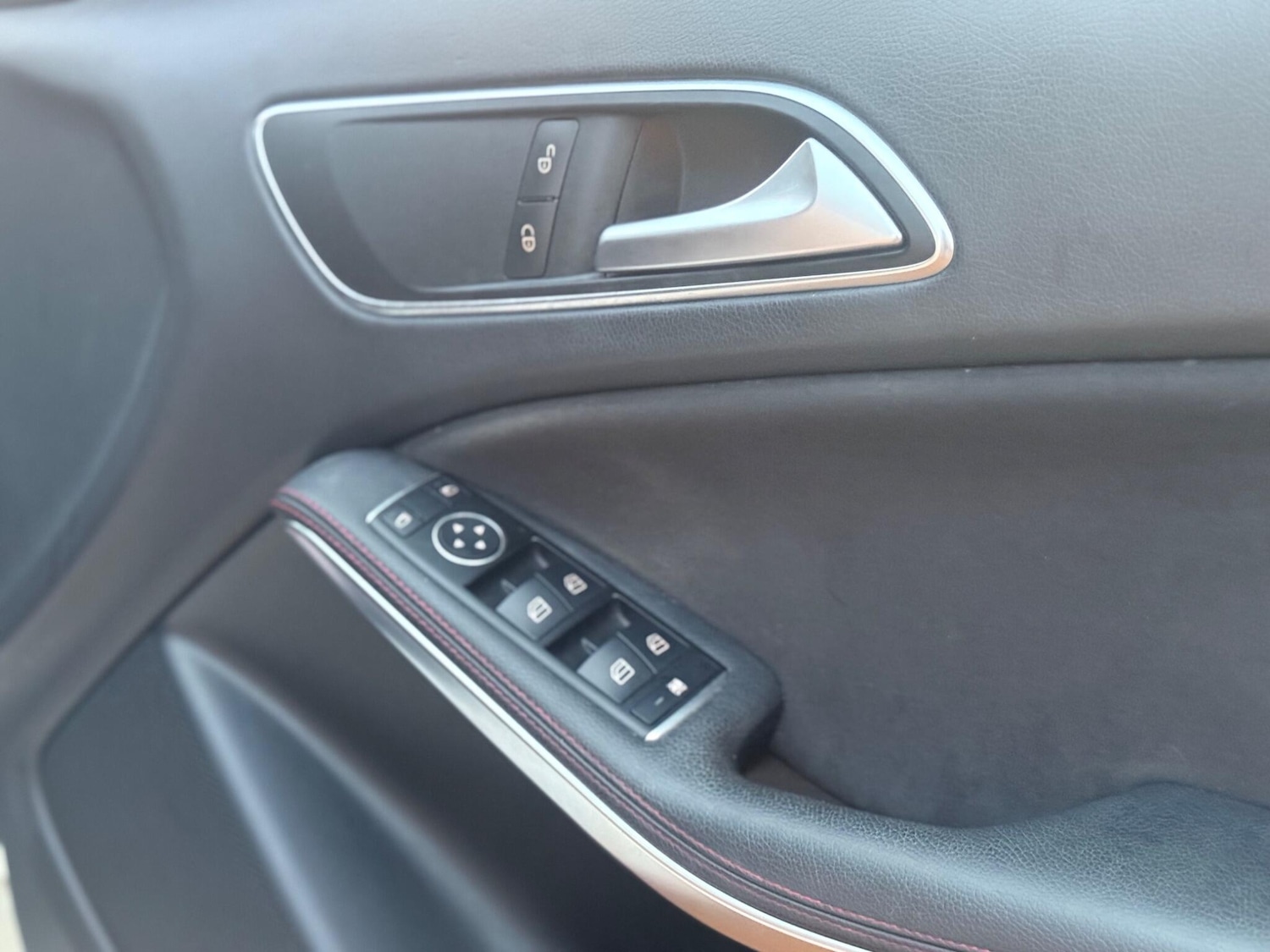 Used Mercedes-Benz A-Class 2015 for sale - 76522334: Photo 22