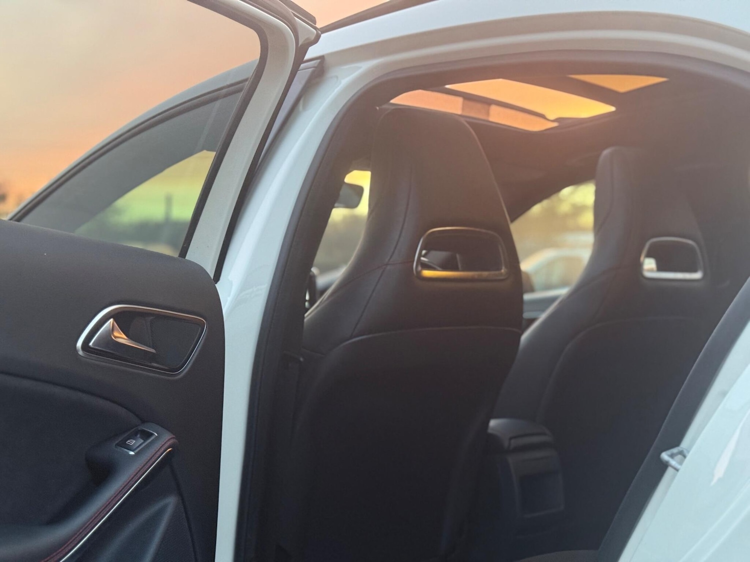 Used Mercedes-Benz A-Class 2015 for sale - 76522334: Photo 29