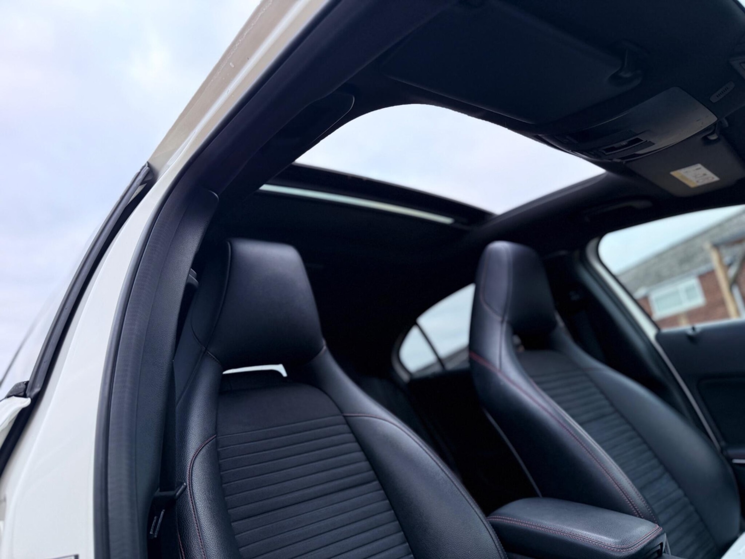 Used Mercedes-Benz A-Class 2015 for sale - 76522334: Photo 44