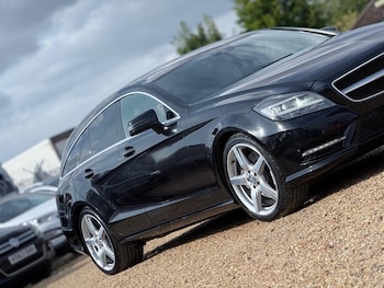 Used Mercedes-Benz CLS 2013 for sale - 75290563: Photo