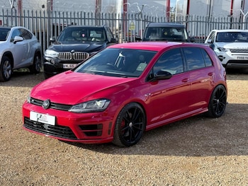 Used Volkswagen Golf 2014 for sale - 76251063: Photo