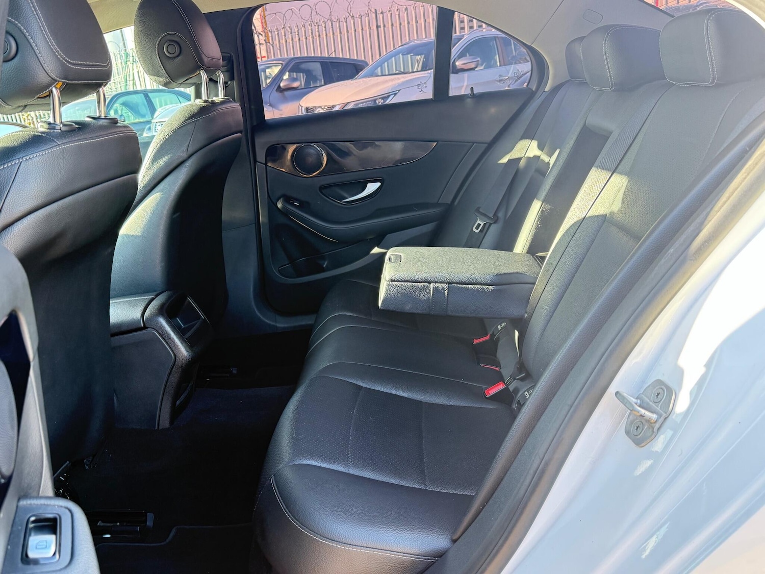 Used Mercedes-Benz C Class 2015 for sale - 77291618: Photo 20