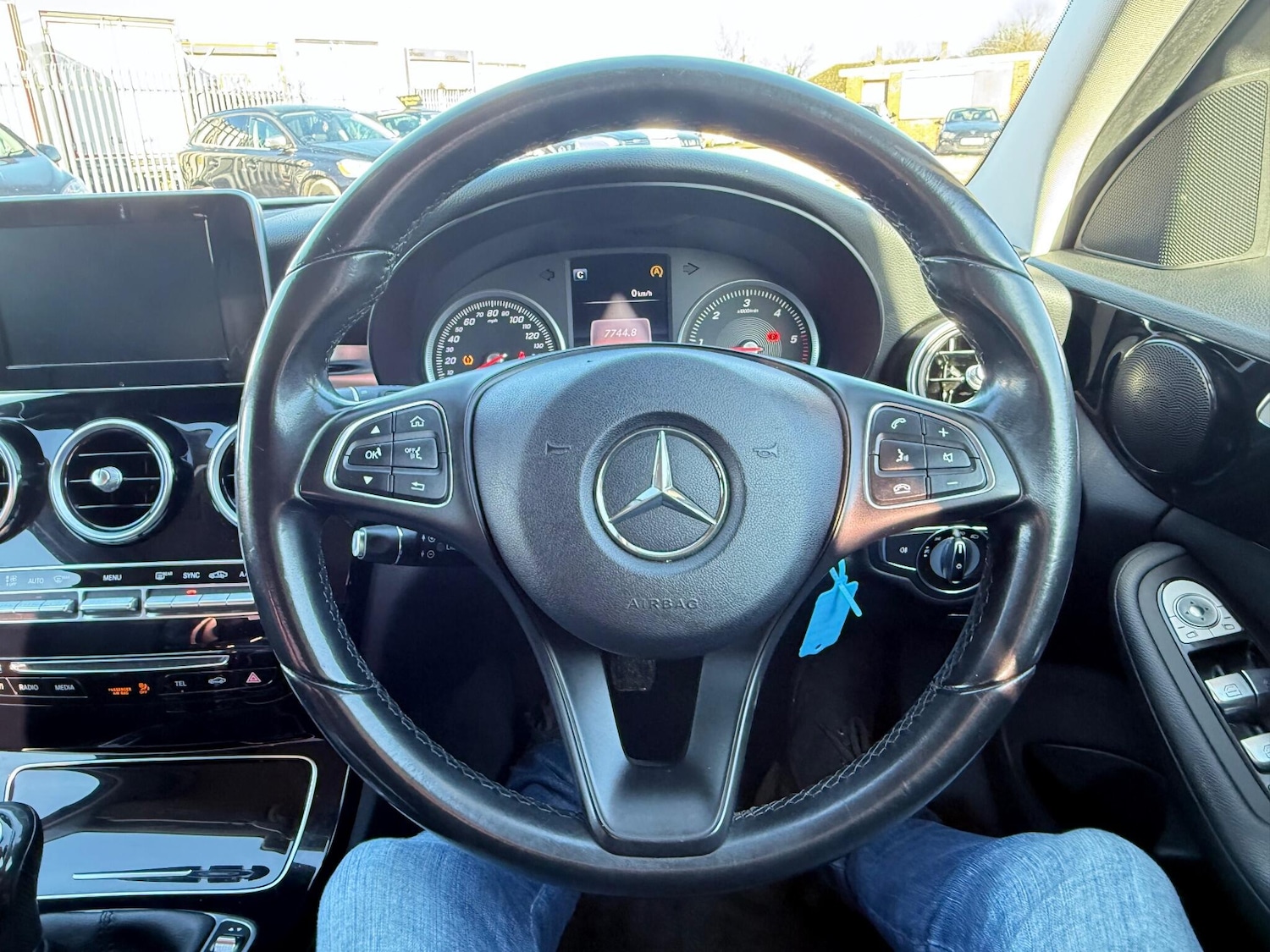 Used Mercedes-Benz C Class 2015 for sale - 77291618: Photo 26