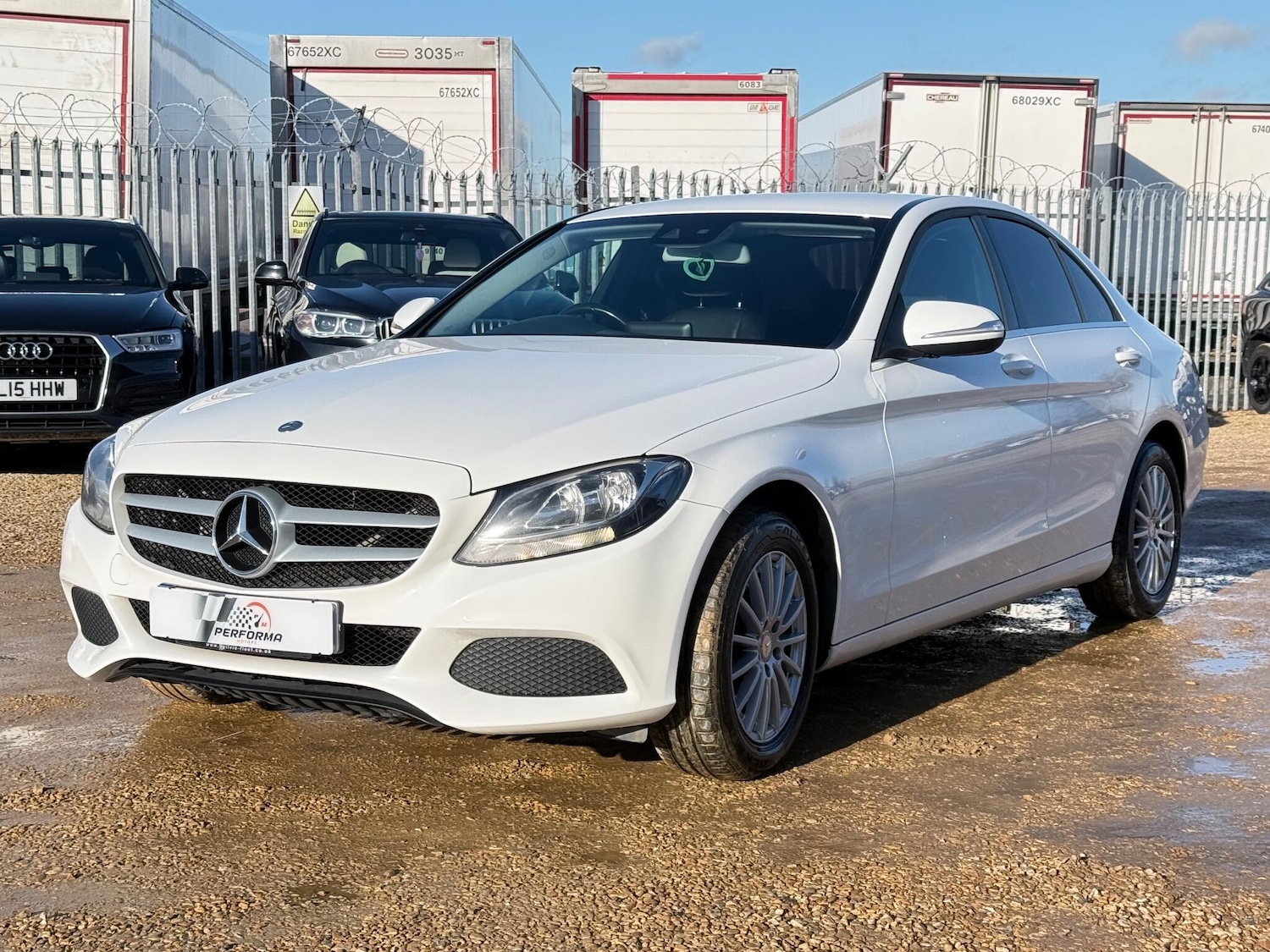 Used Mercedes-Benz C Class 2015 for sale - 77291618: Photo 7