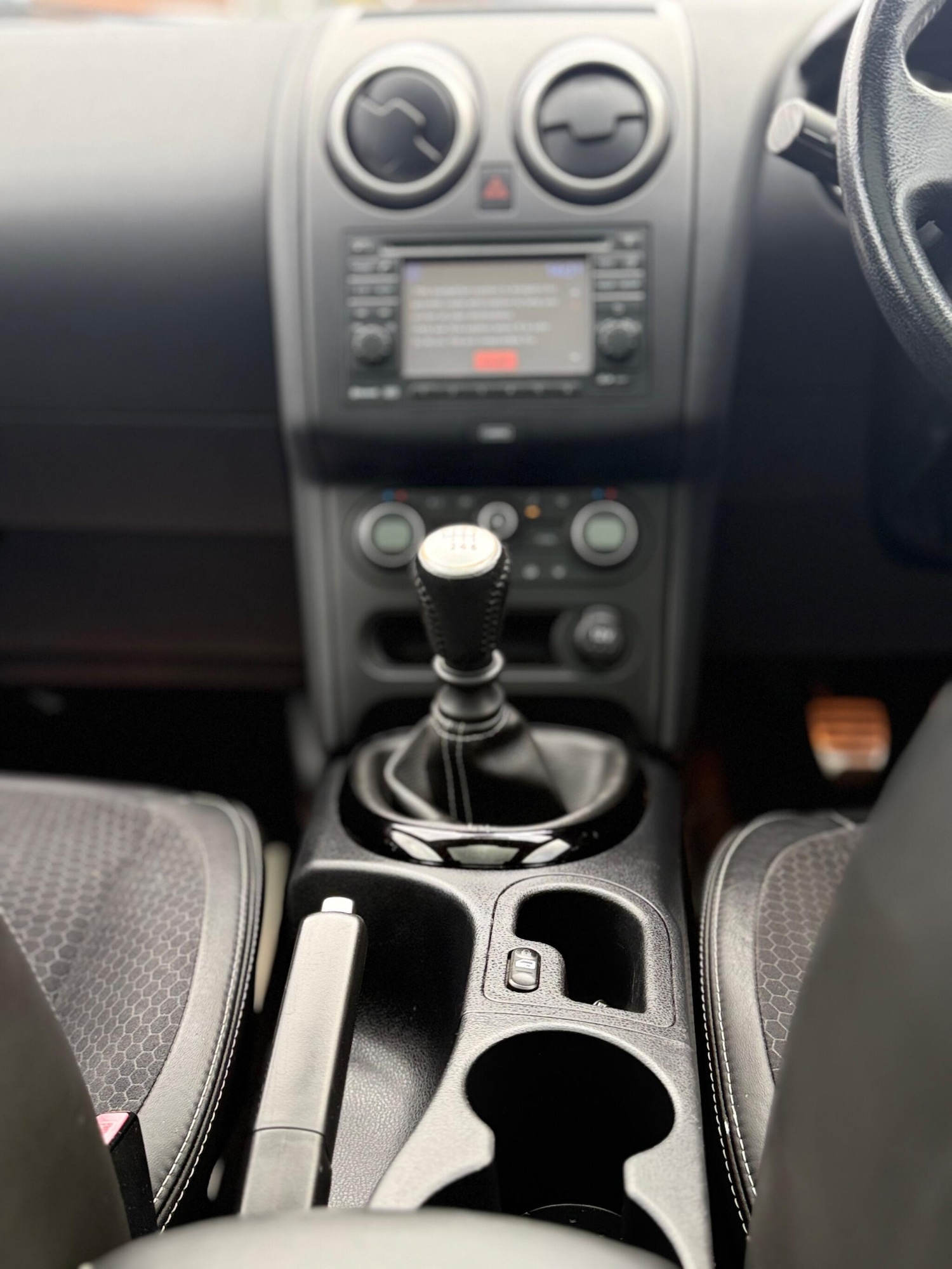 Used Nissan Qashqai 2013 for sale - 76607320: Photo 14