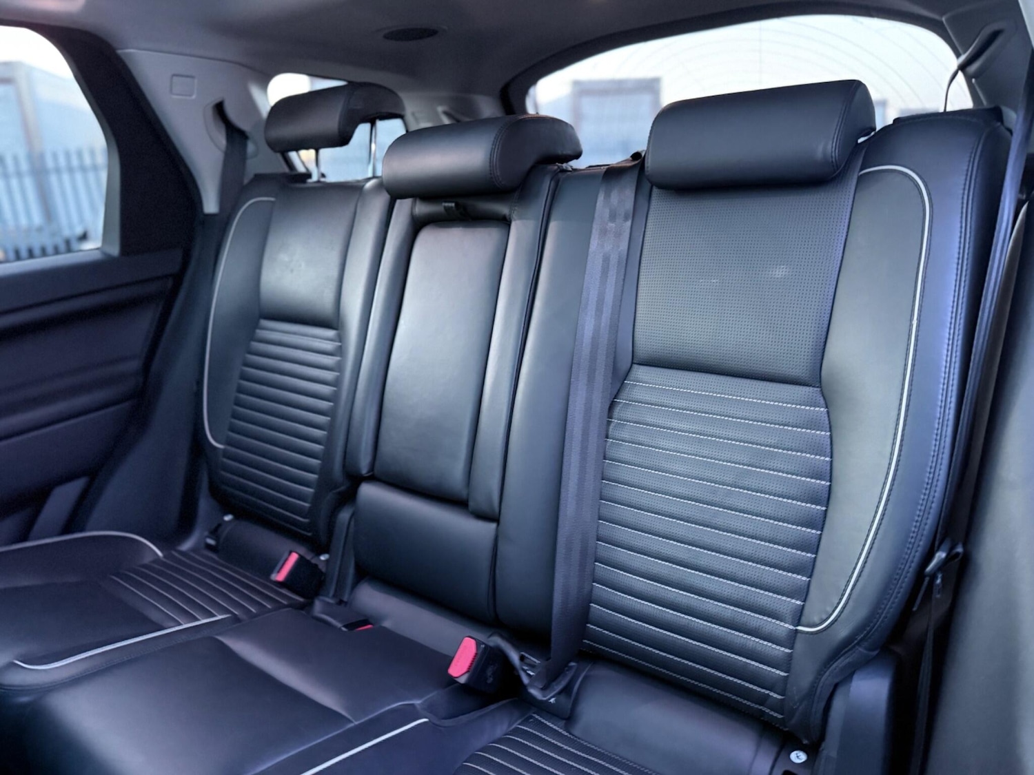 Used Land Rover Discovery Sport 2017 for sale - 77940365: Photo 23