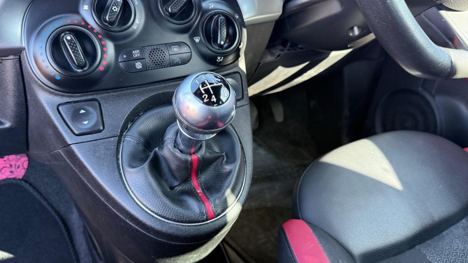 Used Fiat 500 2015 for sale - 77939485: Photo 15