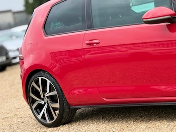 Used Volkswagen Golf 2013 for sale - 75339507: Photo