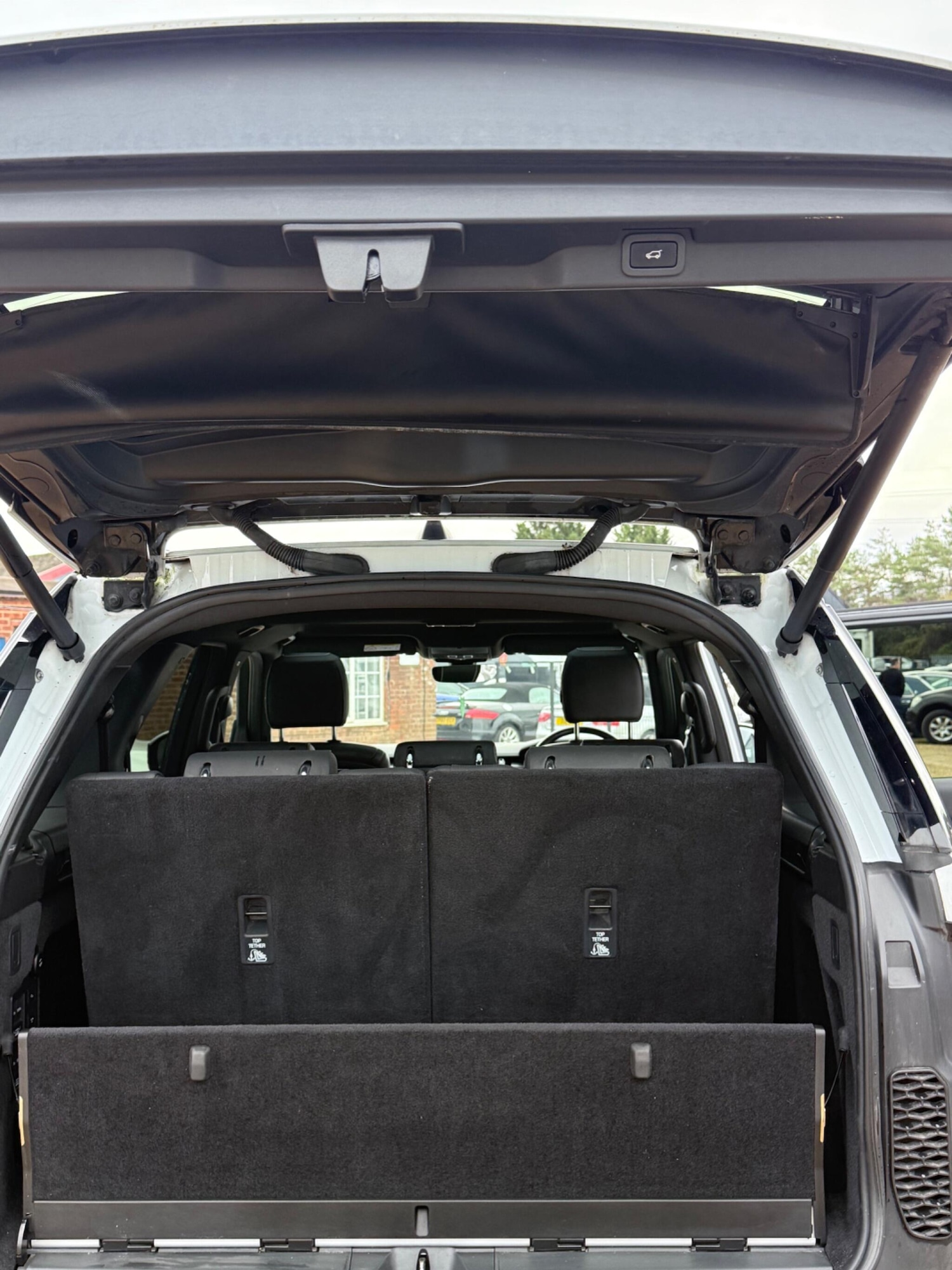 Used Land Rover Discovery 2017 for sale - 76964674: Photo 20