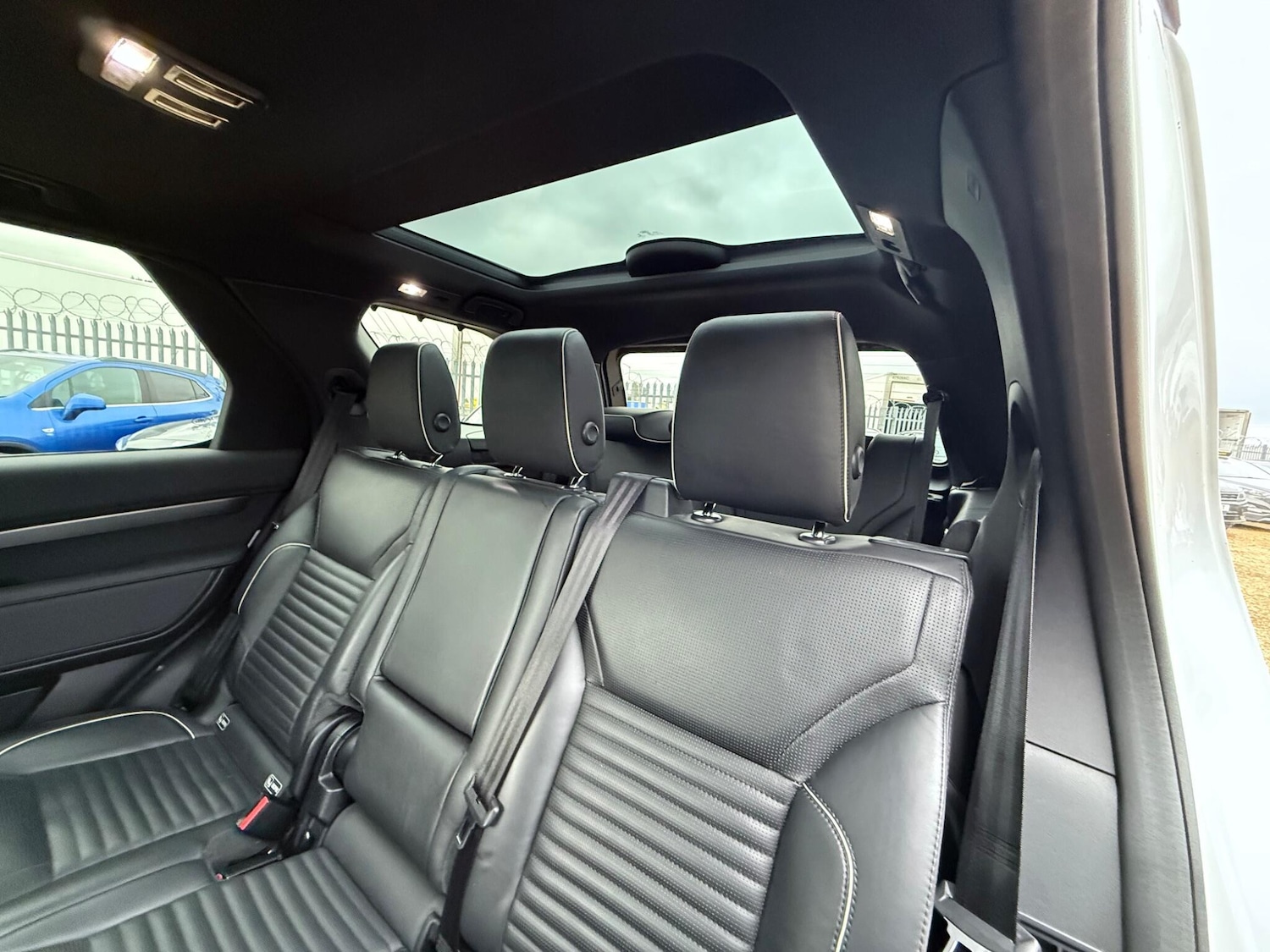 Used Land Rover Discovery 2017 for sale - 76964674: Photo 23