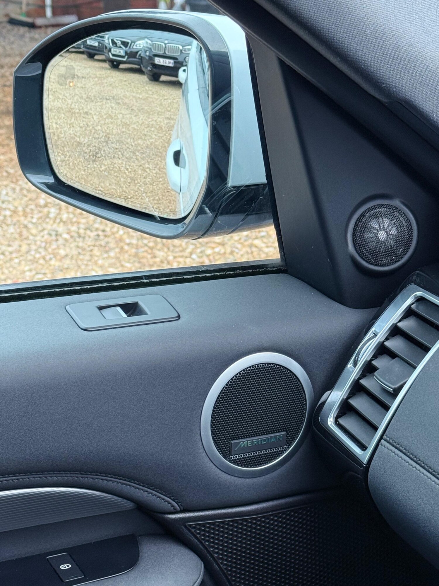 Used Land Rover Discovery 2017 for sale - 76964674: Photo 50