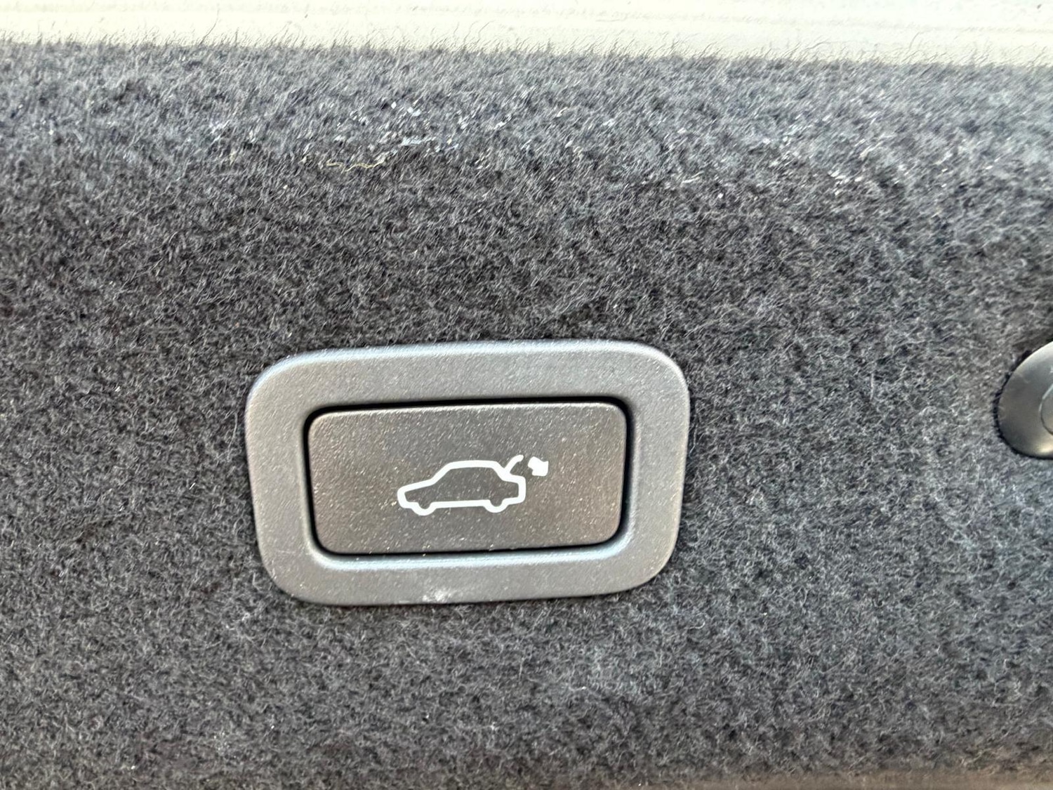 Used Jaguar XF 2016 for sale - 78157583: Photo 13