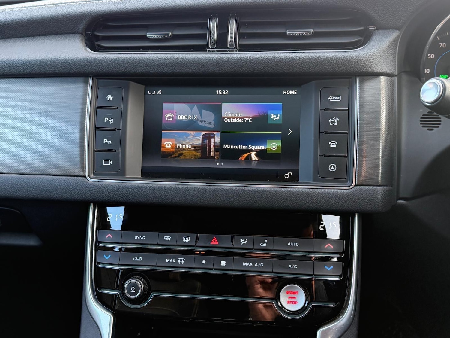 Used Jaguar XF 2016 for sale - 78157583: Photo 38