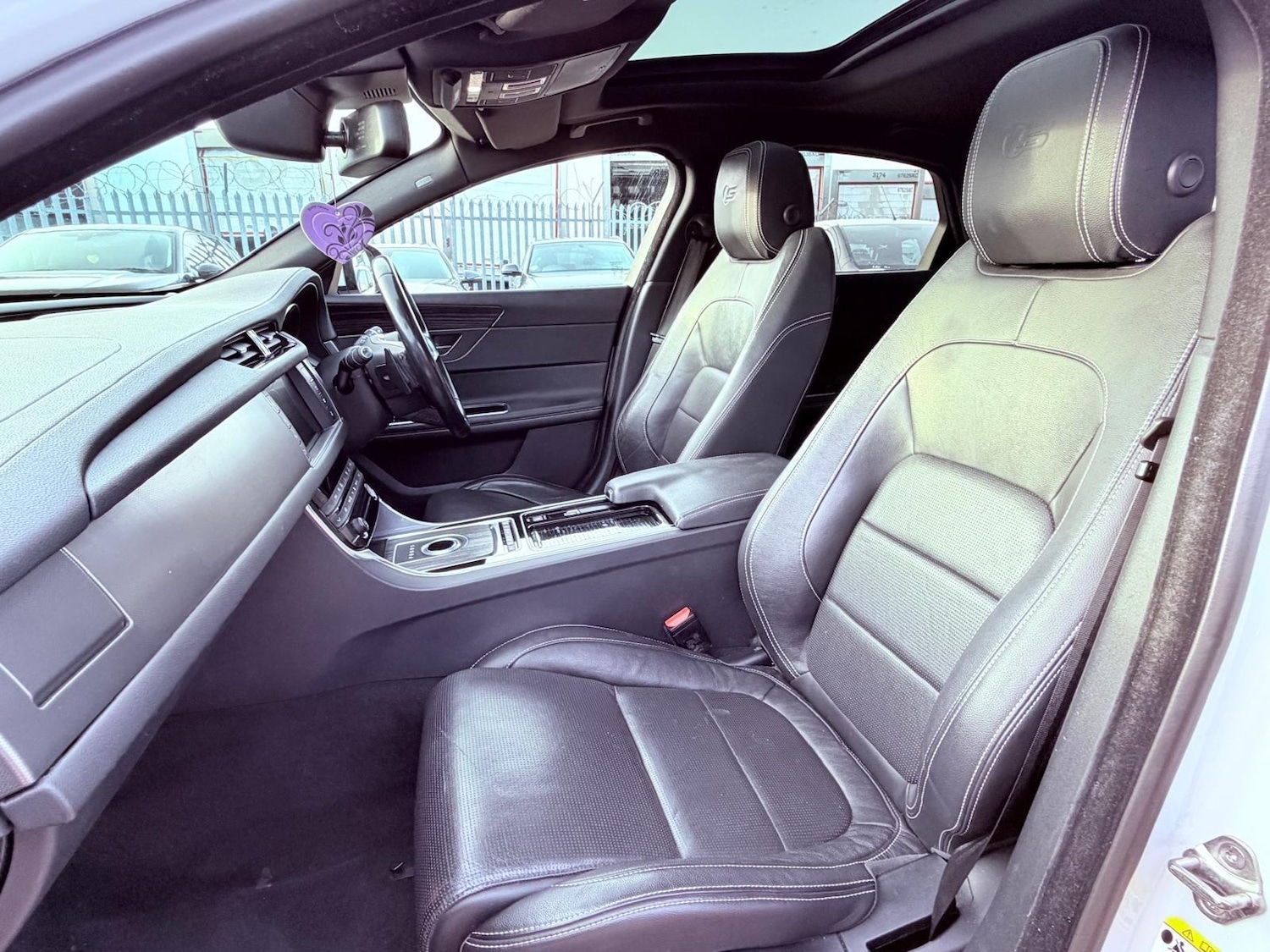 Used Jaguar XF 2016 for sale - 78157583: Photo 62