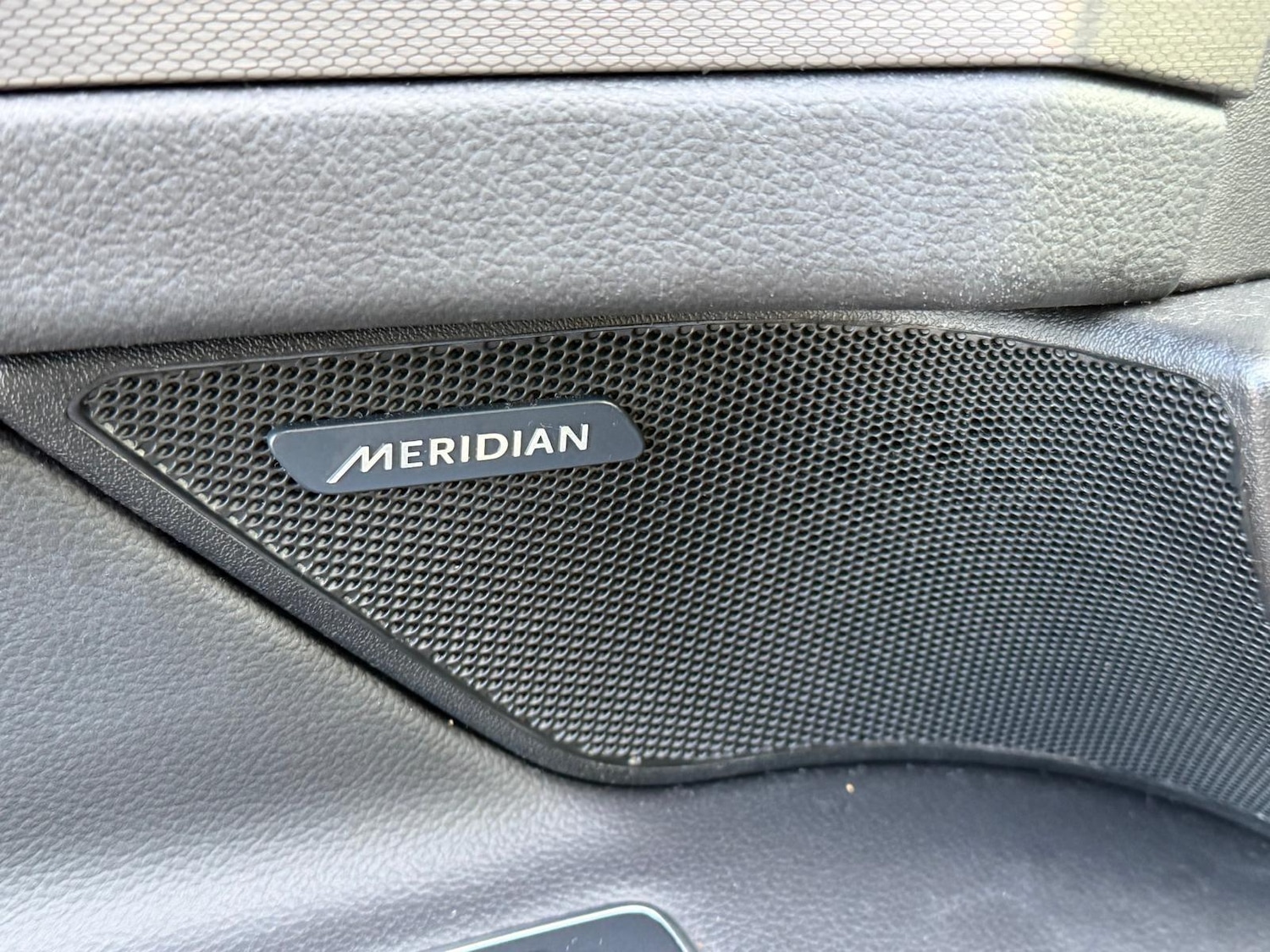 Used Jaguar XF 2016 for sale - 78157583: Photo 73