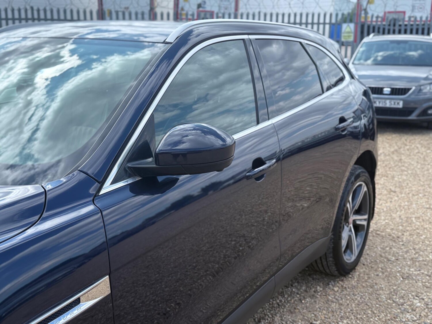 Used Jaguar F-Pace 2017 for sale - 76031605: Photo 46