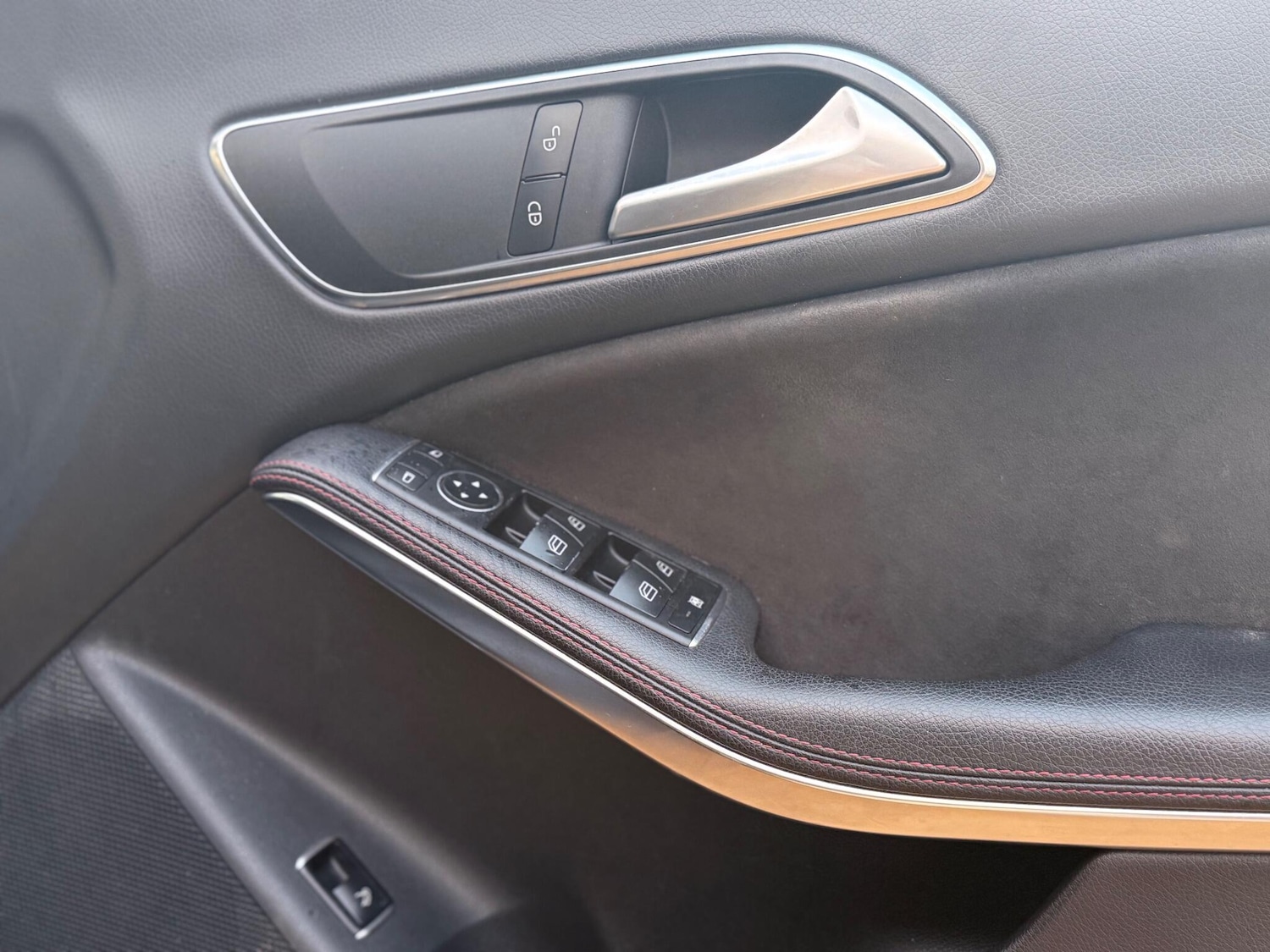 Used Mercedes-Benz CLA for sale - 77738084: Photo 12